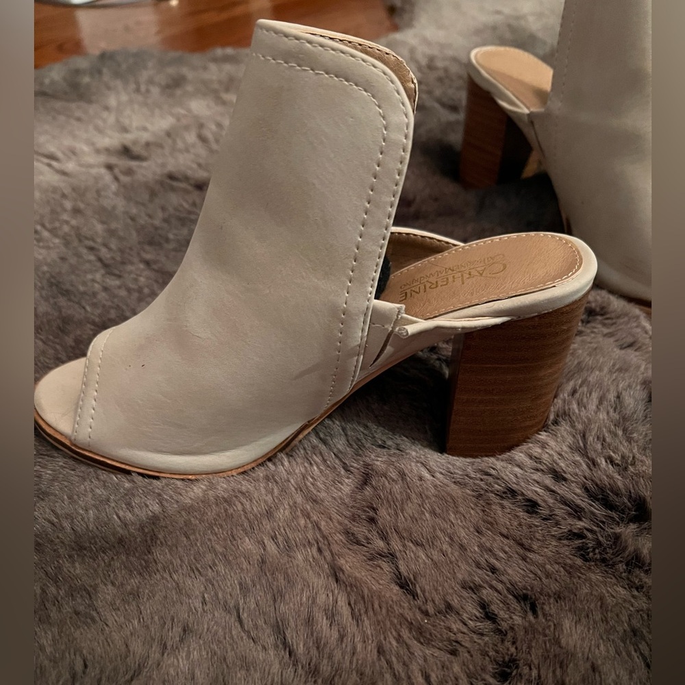 Catherine Malandrino Heeled Booties - Picture 6 of 7